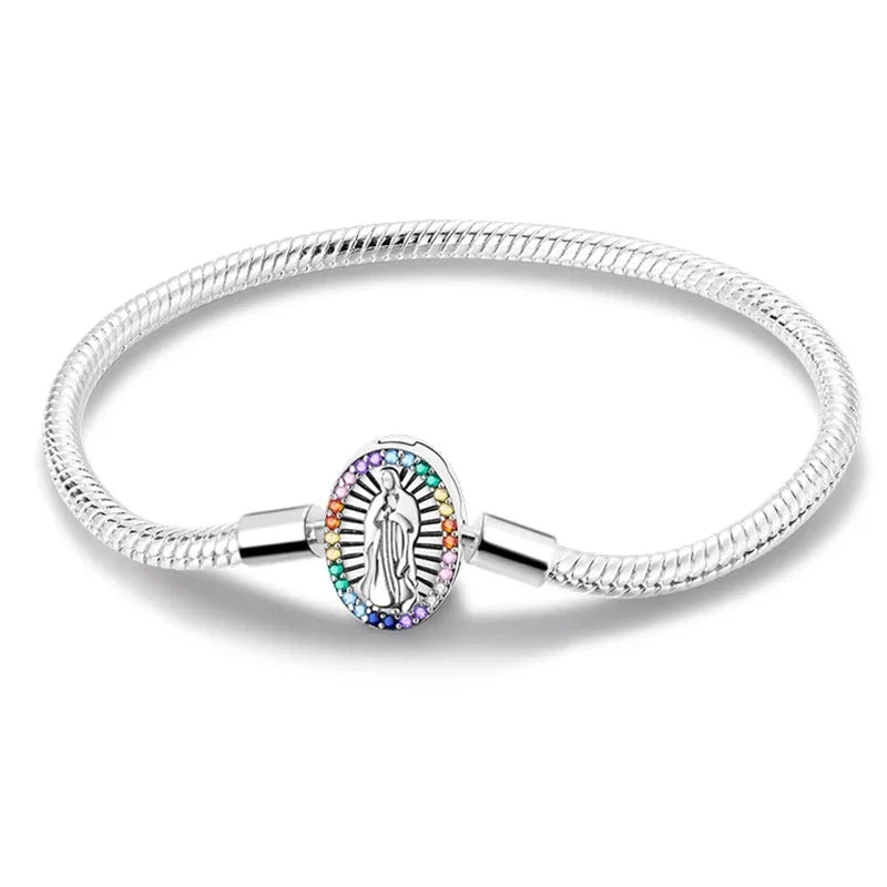 Pulseira Maria Charmz em Prata 925 – joia delicada que simboliza fé e proteção de Santa Maria de Jesus.