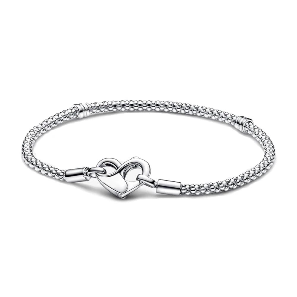 Pulseira Fecho Coração Charmz em Prata 925 – joia romântica para colecionar berloques e expressar amor com elegância.